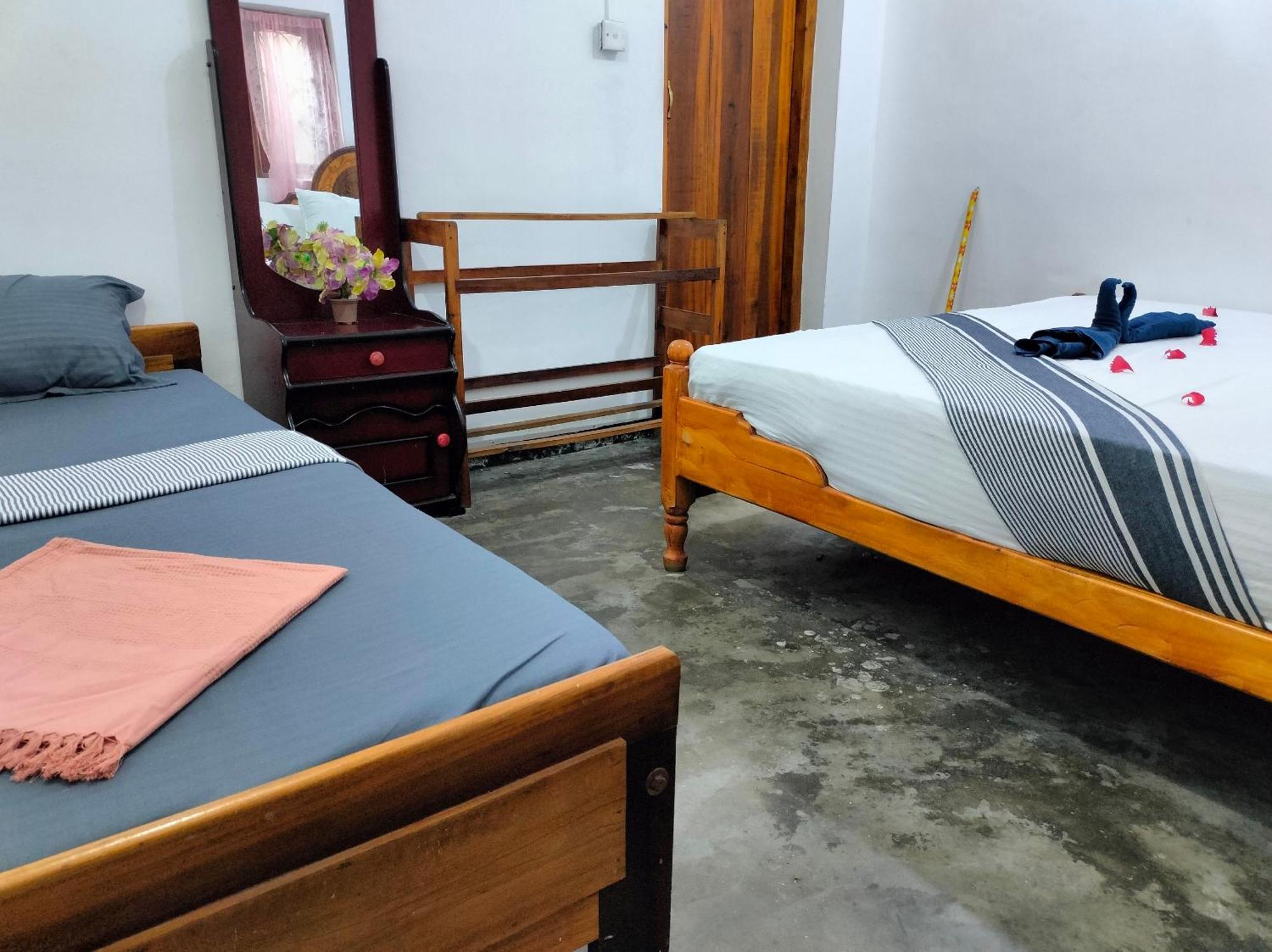 Costels Arugambay Hostel Arugam Bay Cameră foto